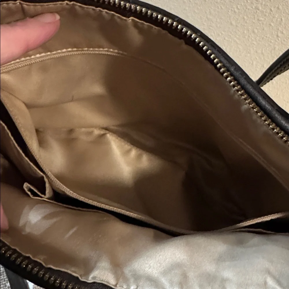 Coach Patterned Tote Bag with zipper - Picture 7 of 17